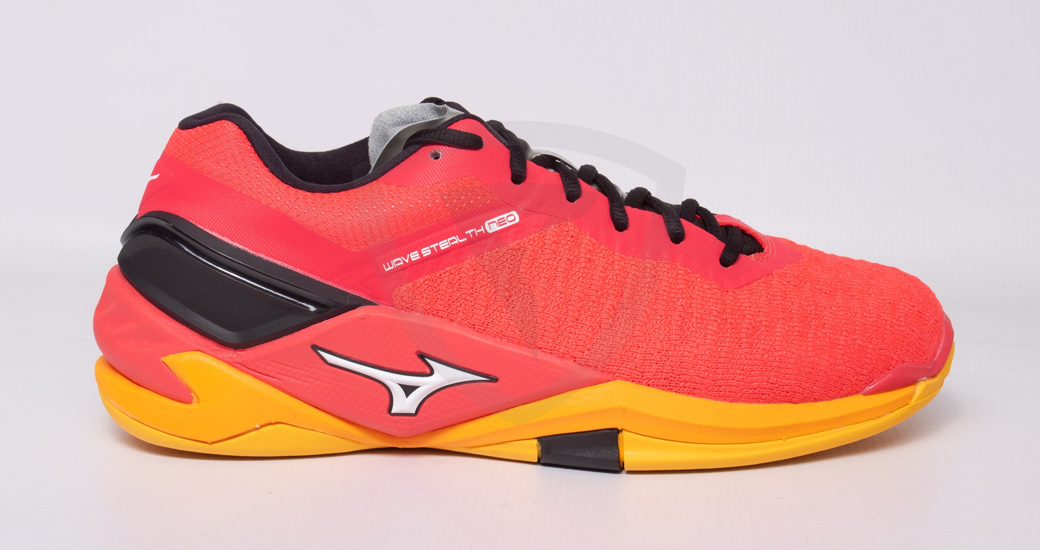Mizuno WAVE STEALTH NEO Radiant Red-White-Carrot Curl UK 11 / US 12 / EUR 46 / CM 30,2